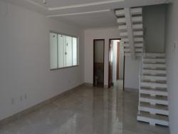 #668 - Casa para Venda em Campos dos Goytacazes - RJ