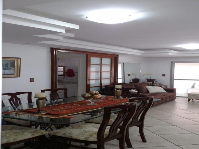 #345 - Apartamento para Venda em Campos dos Goytacazes - RJ