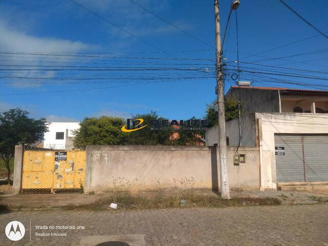 #963 - Área para Venda em Campos dos Goytacazes - RJ