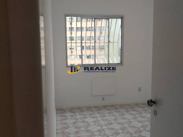 Apartamento para Venda em Campos dos Goytacazes - 2