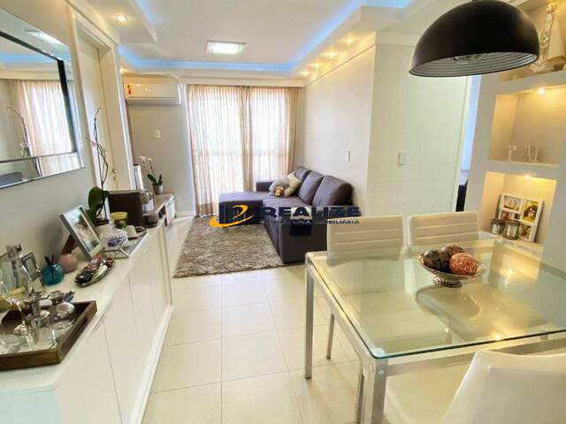 #1034 - Apartamento para Venda em Campos dos Goytacazes - RJ