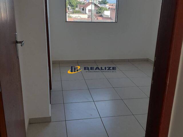 Apartamento para Locação em Campos dos Goytacazes - 3