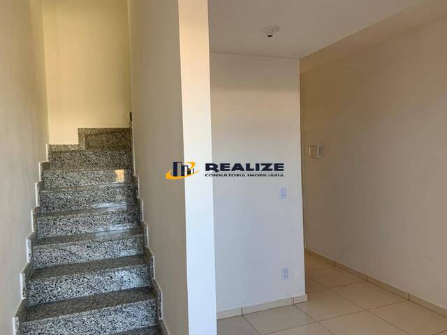 #1074 - Casa para Venda em Campos dos Goytacazes - RJ