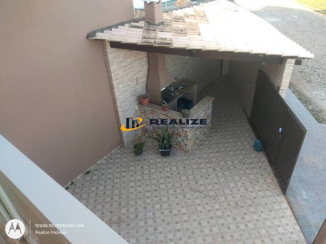 #1048 - Casa para Venda em Campos dos Goytacazes - RJ
