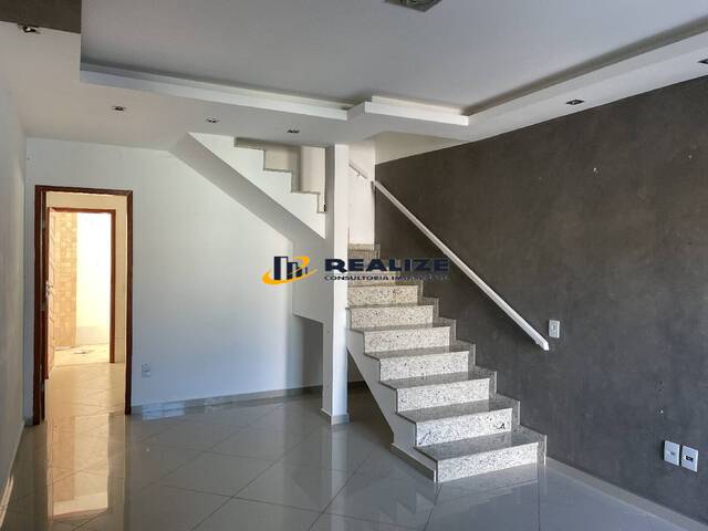 #203 - Casa para Venda em Campos dos Goytacazes - RJ