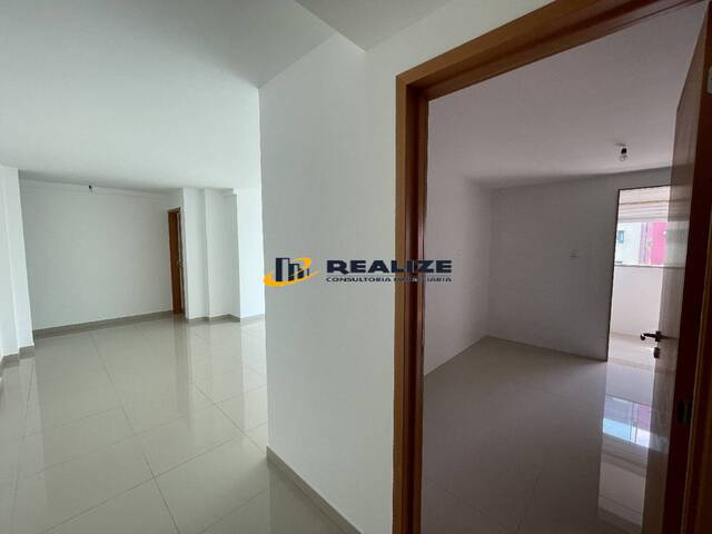 Apartamento para Venda em Campos dos Goytacazes - 4