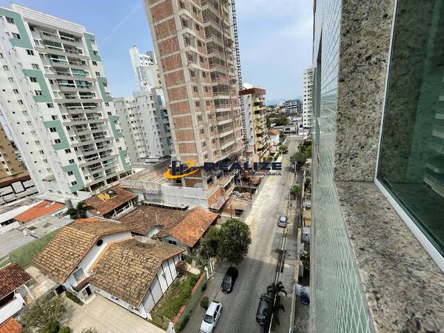 Apartamento para Venda em Campos dos Goytacazes - 4