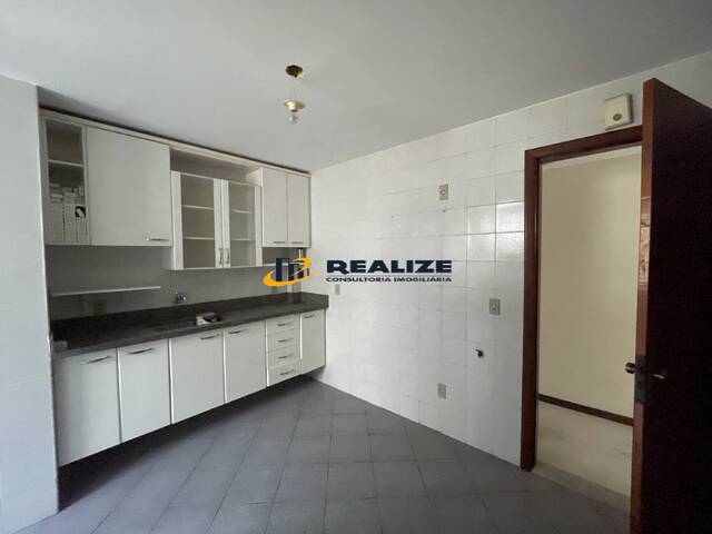 #649 - Apartamento para Venda em Campos dos Goytacazes - RJ