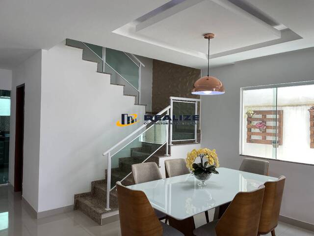 #1245 - Casa para Venda em Campos dos Goytacazes - RJ