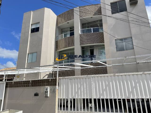 #1042 - Apartamento para Venda em Campos dos Goytacazes - RJ