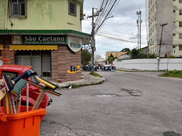 #1285 - Apartamento para Locação em Campos dos Goytacazes - RJ