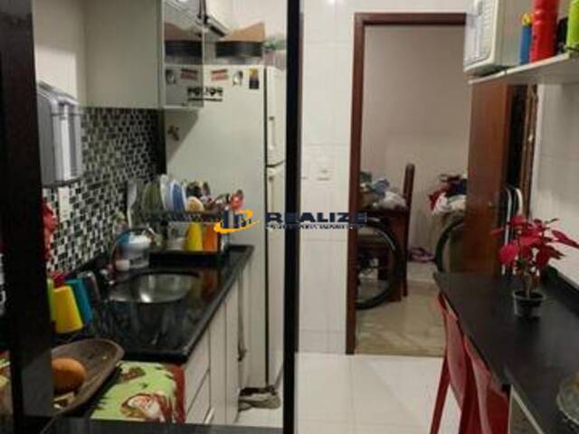 Apartamento para Venda em Campos dos Goytacazes - 4