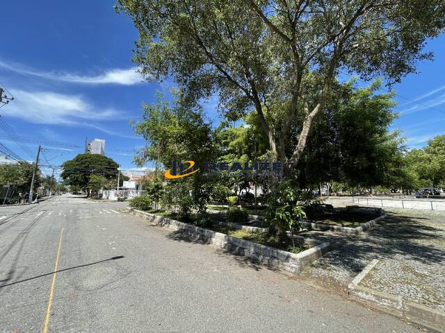 Apartamento para Venda em Campos dos Goytacazes - 5