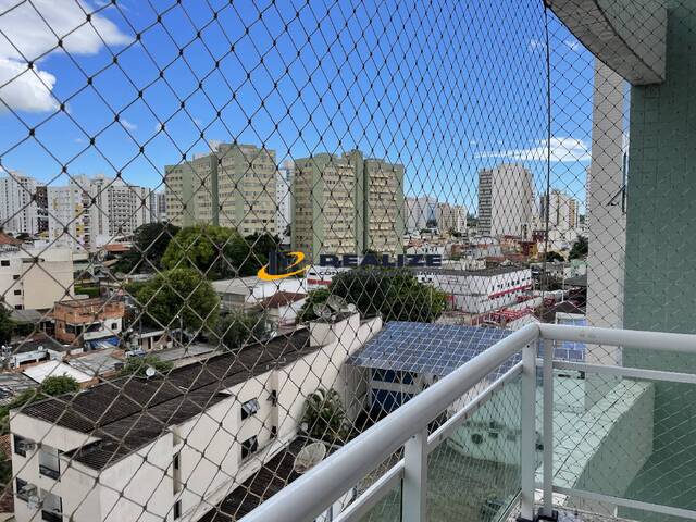 #305 - Apartamento para Venda em Campos dos Goytacazes - RJ