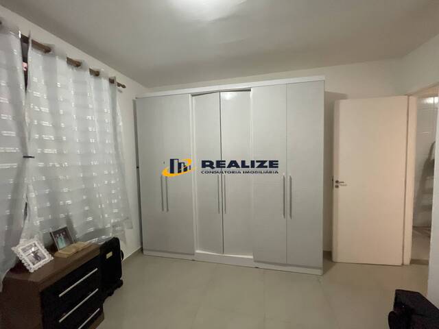 Apartamento para Venda em Campos dos Goytacazes - 4