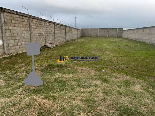 Área para Venda em Campos dos Goytacazes - 2