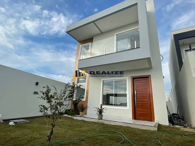 #1271 - Casa para Venda em Campos dos Goytacazes - RJ