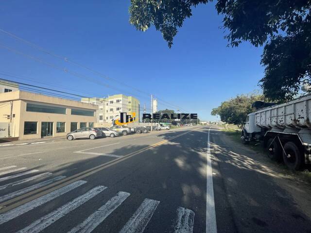Apartamento para Venda em Campos dos Goytacazes - 4