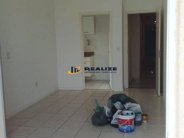 Apartamento para Locação em Campos dos Goytacazes - 2