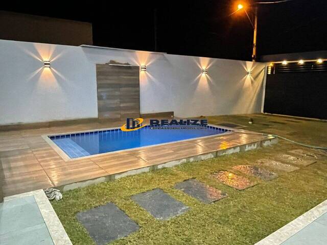 #807 - Casa para Venda em Campos dos Goytacazes - RJ