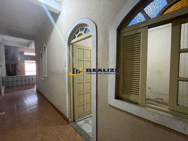 #1726 - Casa para Venda em Campos dos Goytacazes - RJ