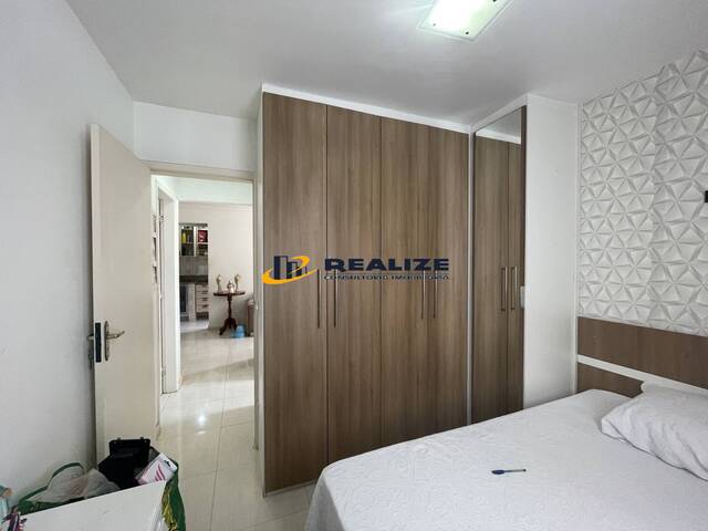 Apartamento para Venda em Campos dos Goytacazes - 2