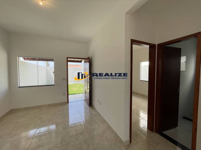 #1805 - Casa para Venda em Campos dos Goytacazes - RJ
