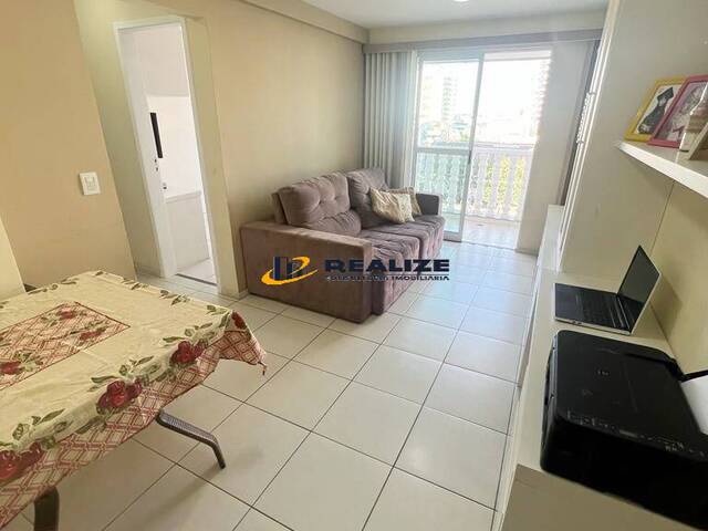 Apartamento para Venda em Campos dos Goytacazes - 2