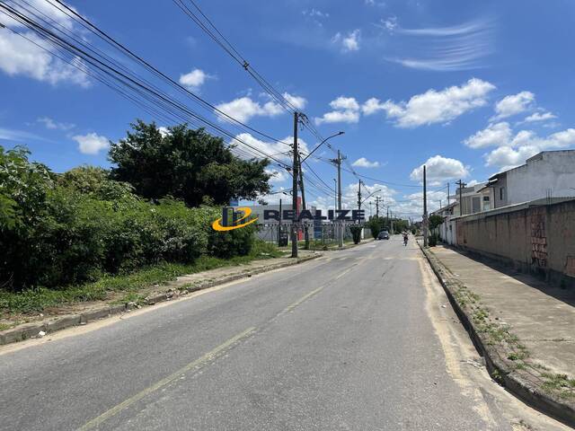 #1826 - Casa para Venda em Campos dos Goytacazes - RJ