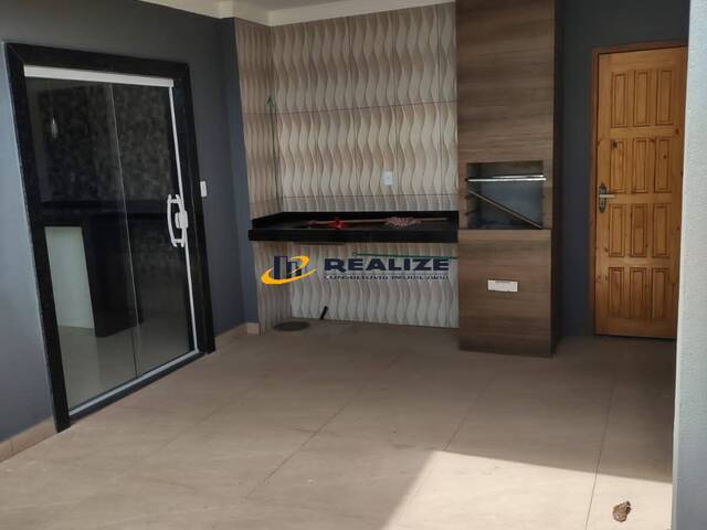 #1839 - Casa para Venda em Campos dos Goytacazes - RJ