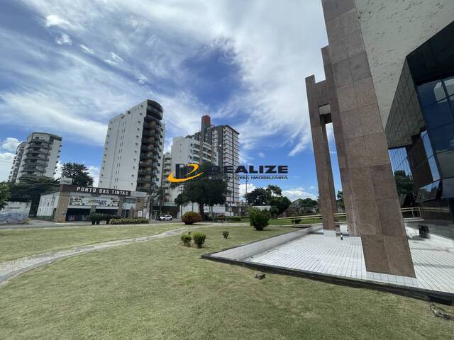 #1846 - Apartamento para Venda em Campos dos Goytacazes - RJ