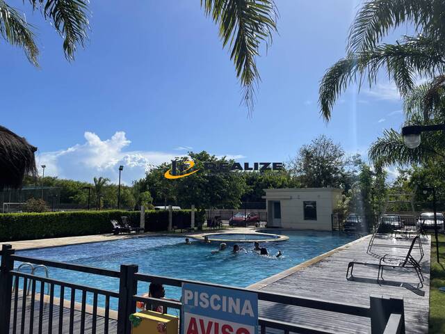 #1819 - Apartamento para Venda em Campos dos Goytacazes - RJ