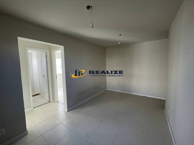 Apartamento para Venda em Campos dos Goytacazes - 2