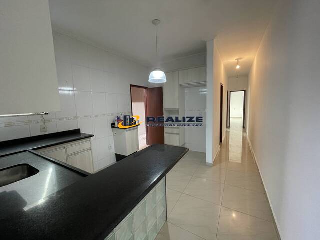 #1852 - Casa para Venda em Campos dos Goytacazes - RJ