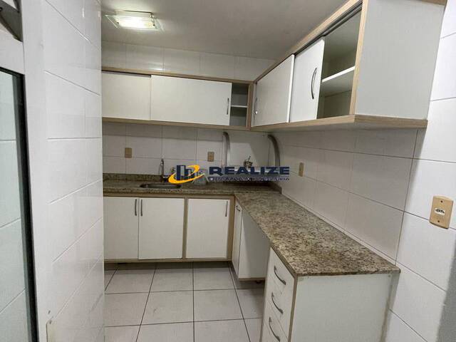 Apartamento para Venda em Campos dos Goytacazes - 2