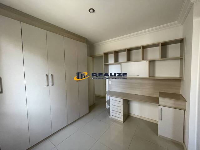 Apartamento para Venda em Campos dos Goytacazes - 3