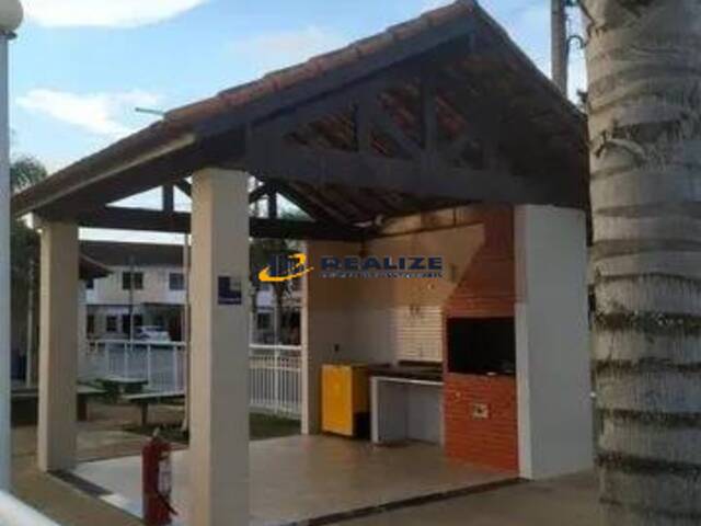 #2018 - Casa para Venda em Campos dos Goytacazes - RJ