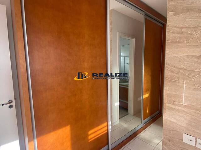 Apartamento para Venda em Campos dos Goytacazes - 4