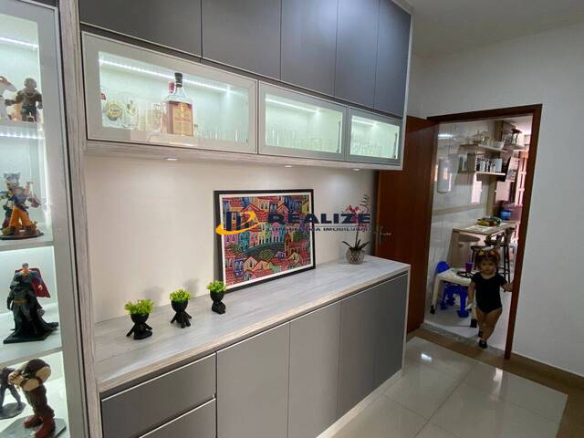 Apartamento para Venda em Campos dos Goytacazes - 5