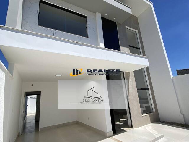 #MRVR099 - Casa para Venda em Campos dos Goytacazes - RJ