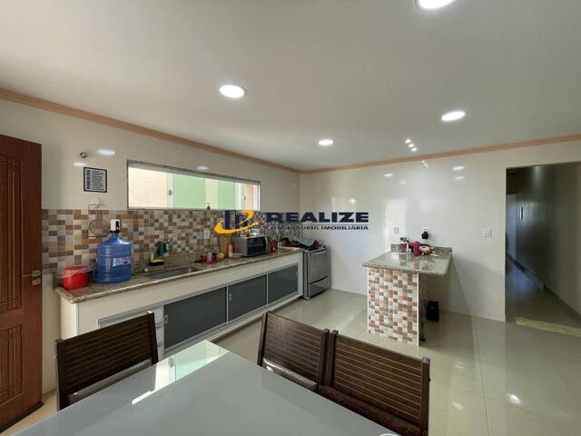 Casa para Venda em Campos dos Goytacazes - 2
