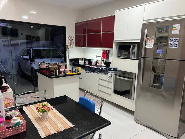 #2173 - Casa para Venda em Campos dos Goytacazes - RJ