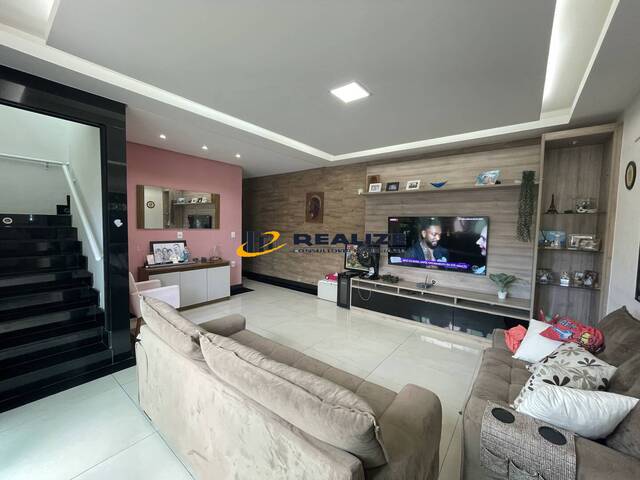 #2189 - Casa para Venda em Campos dos Goytacazes - RJ