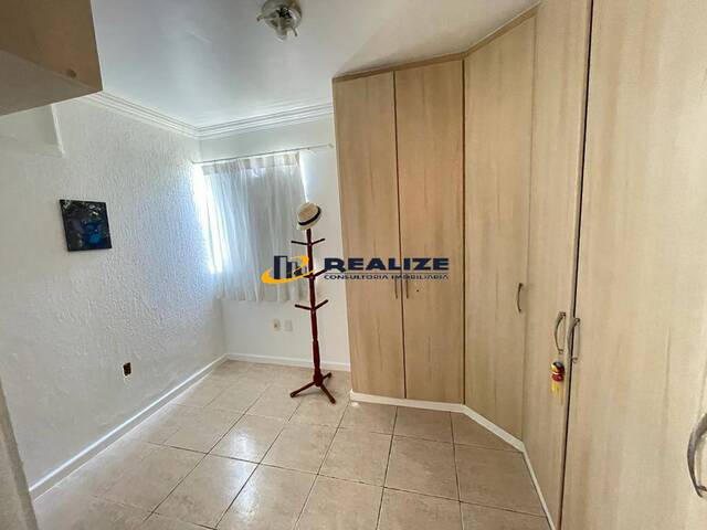 #2202 - Apartamento para Locação em Campos dos Goytacazes - RJ