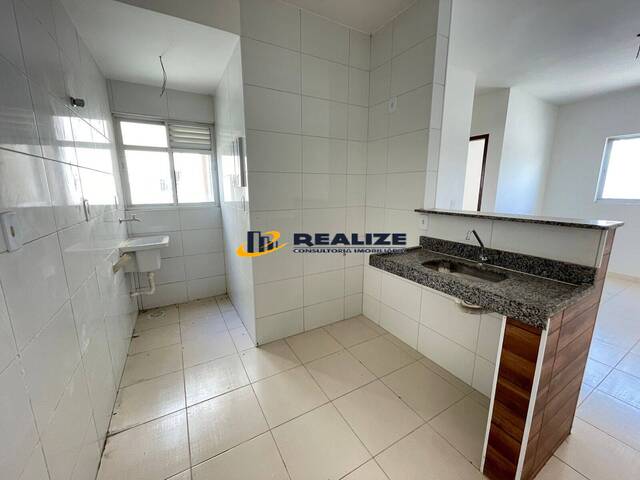 #2244 - Apartamento para Venda em Campos dos Goytacazes - RJ