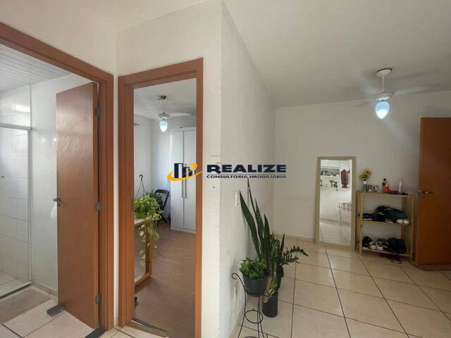 #2317 - Apartamento para Venda em Campos dos Goytacazes - RJ