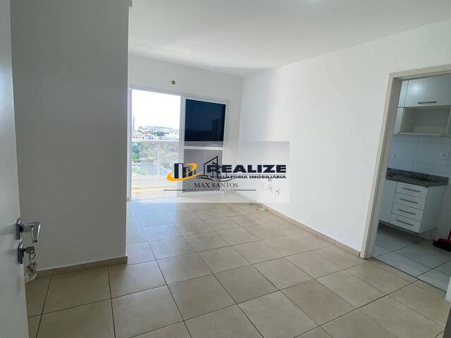 Apartamento para Locação em Campos dos Goytacazes - 2