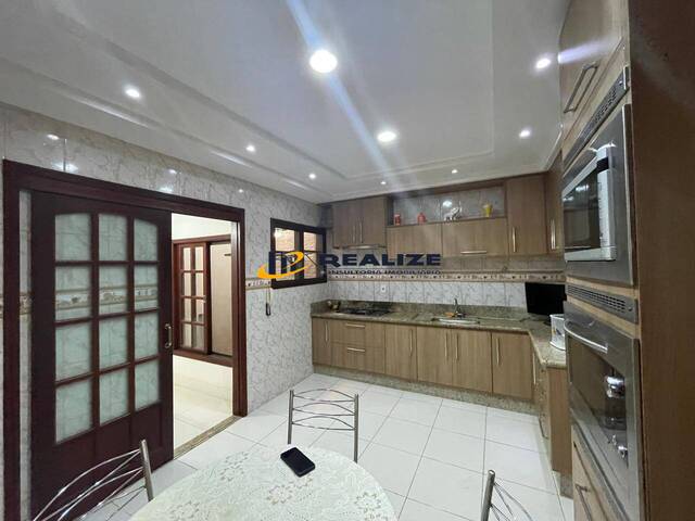 #2390 - Casa para Venda em Campos dos Goytacazes - RJ
