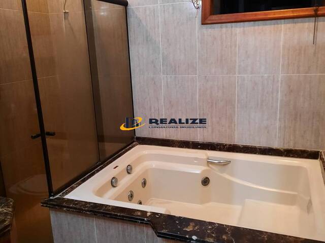 #2401 - Apartamento para Locação em Campos dos Goytacazes - RJ