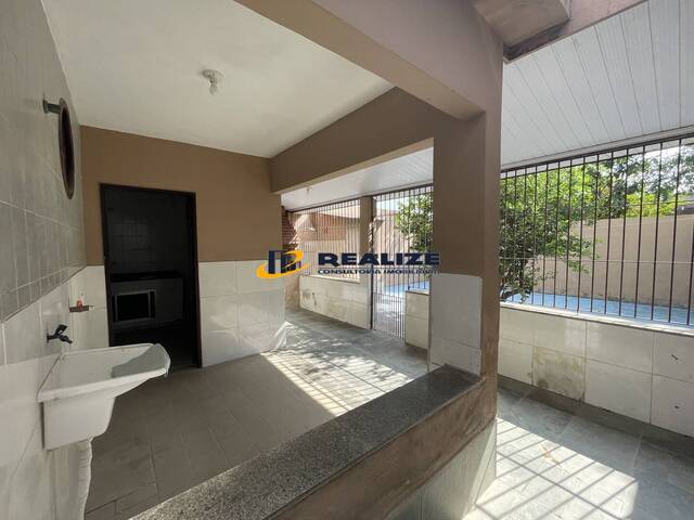 #1679 - Casa para Venda em Campos dos Goytacazes - RJ